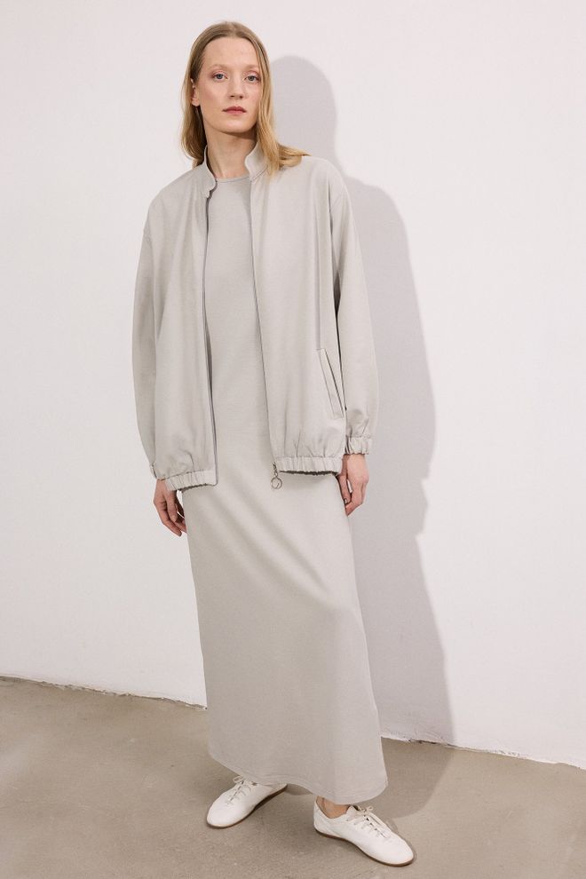 Touche Prive Set Bescheiden Casual Sport Beige Groothandel Kleding Bescheiden