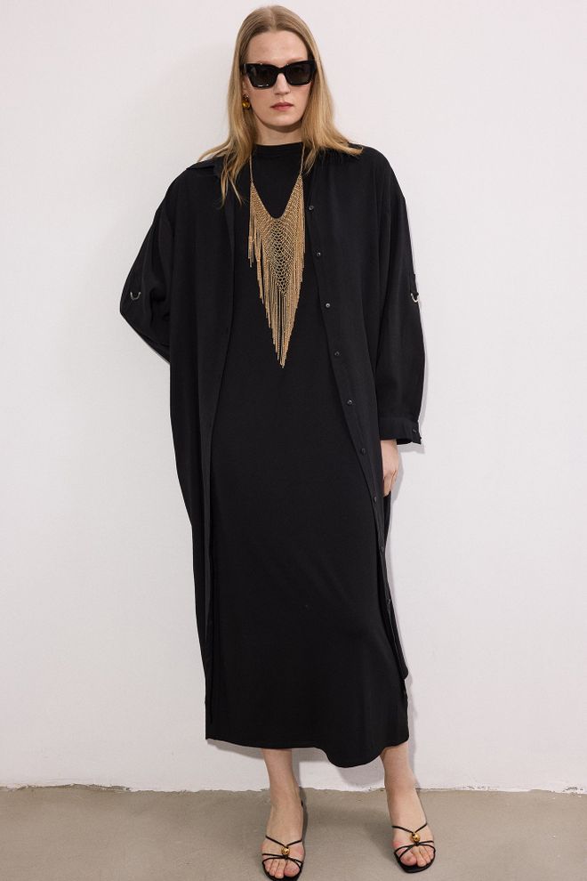 Touche Prive Elegant Black Shirt Dress With High Neck And Long Sleeves Wholesale Clothing Spring