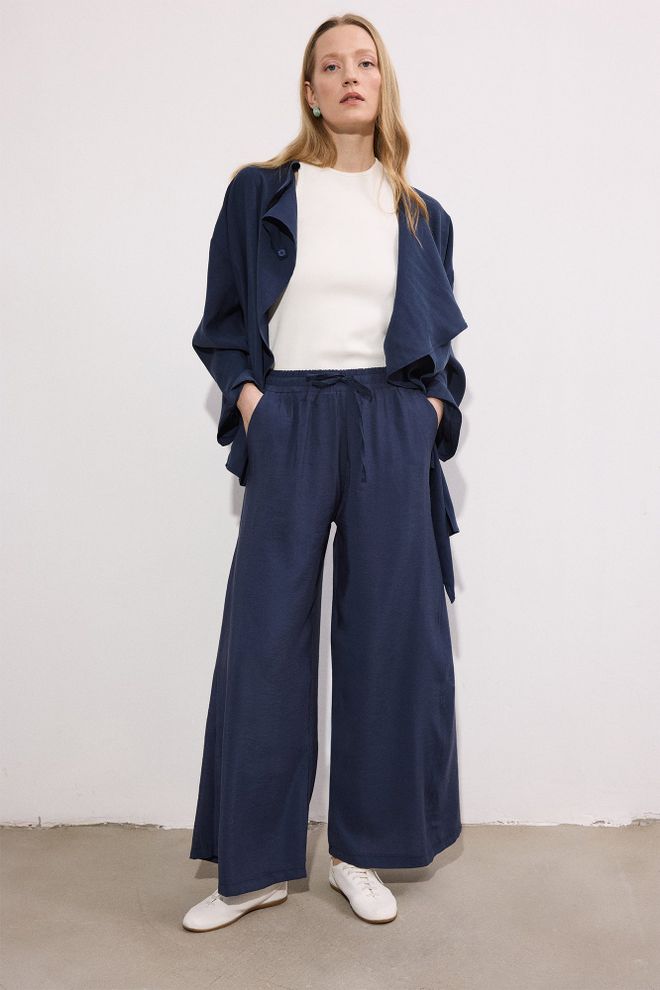 Touche Prive Панталон Палацо В Морскосиньо С Широк Крачол Дрехи на едро 1