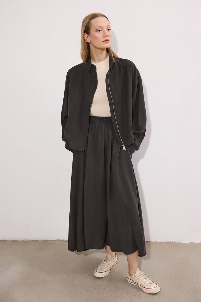 Touche Prive Комплет Црн Oversized Fit Са Застежњом Велепродаја одеће скроман