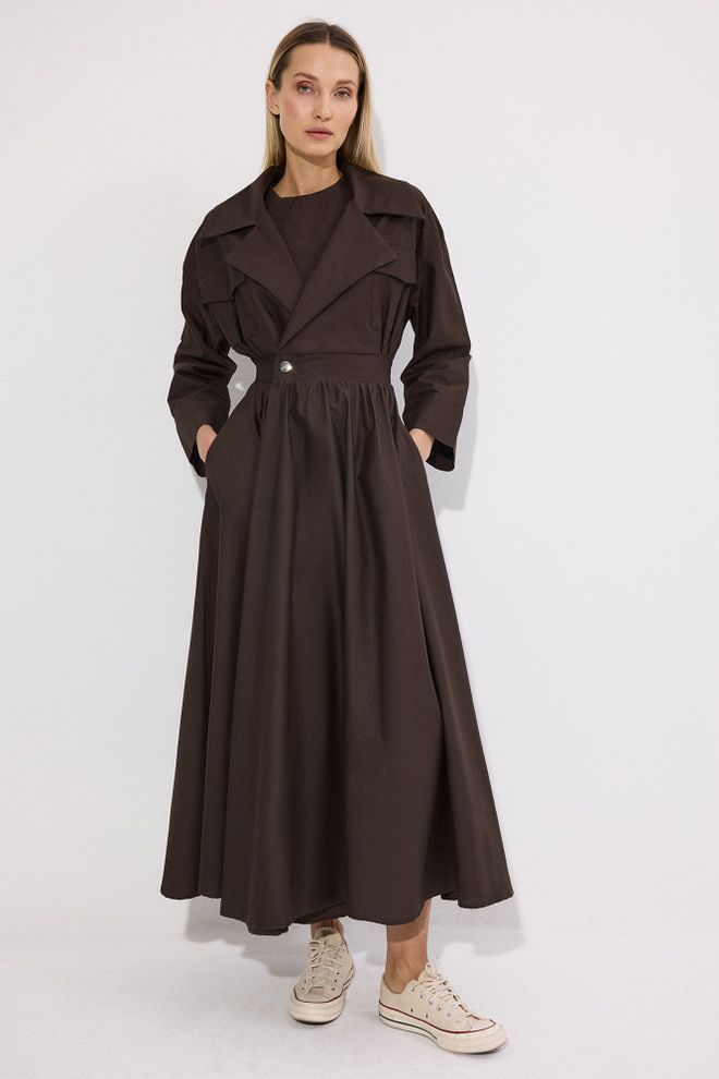 Touche Prive Rjava Ovitek Obleka Z Zarezanim Vratom In Dolgimi Rokavi Oblačila na debelo Pomlad