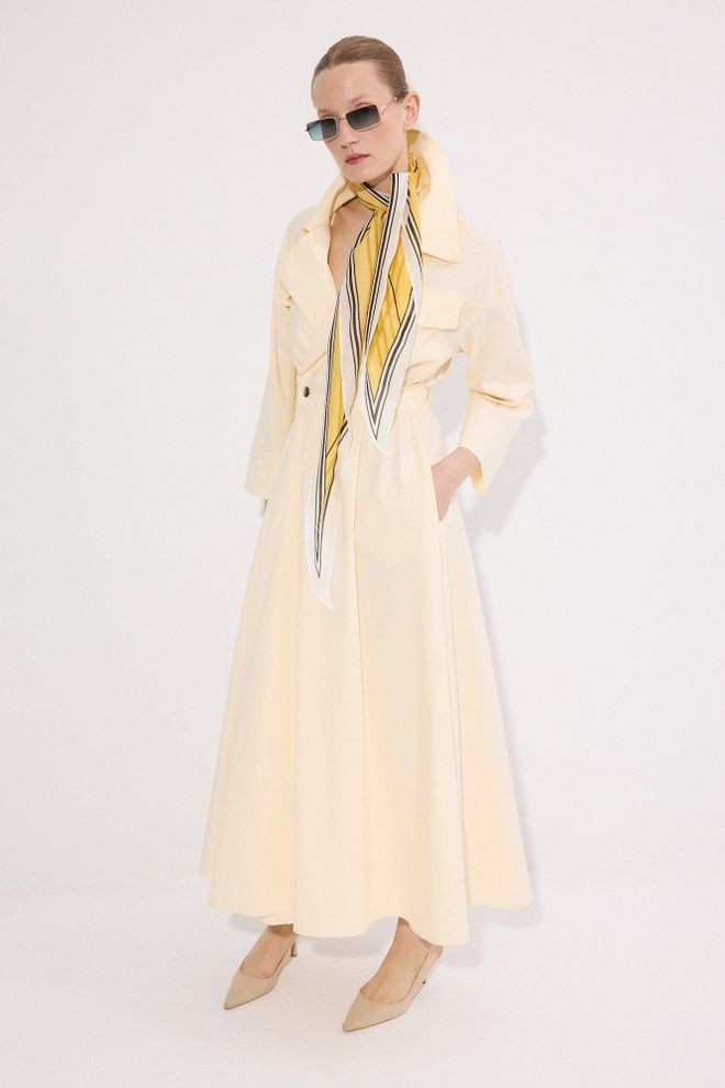 Touche Prive Bež Eleganten Blazer Obleka S Šal Ovratnikom Midi Oblačila na debelo Delo