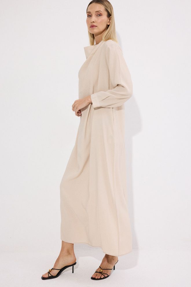 Touche Prive Vestido Beige Envolvente Con Cuello Alto Y Mangas Largas Ropa al por mayor Modesto