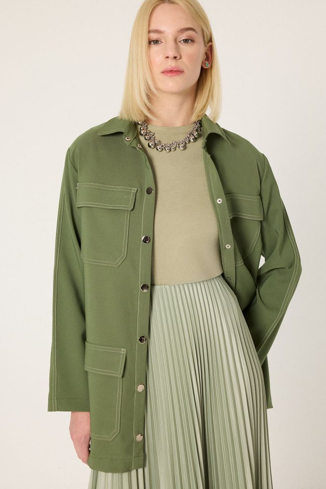 Touche Prive Giacca Sopracamicia Verde Con Chiusura A Scatto Abbigliamento all'ingrosso Casuale