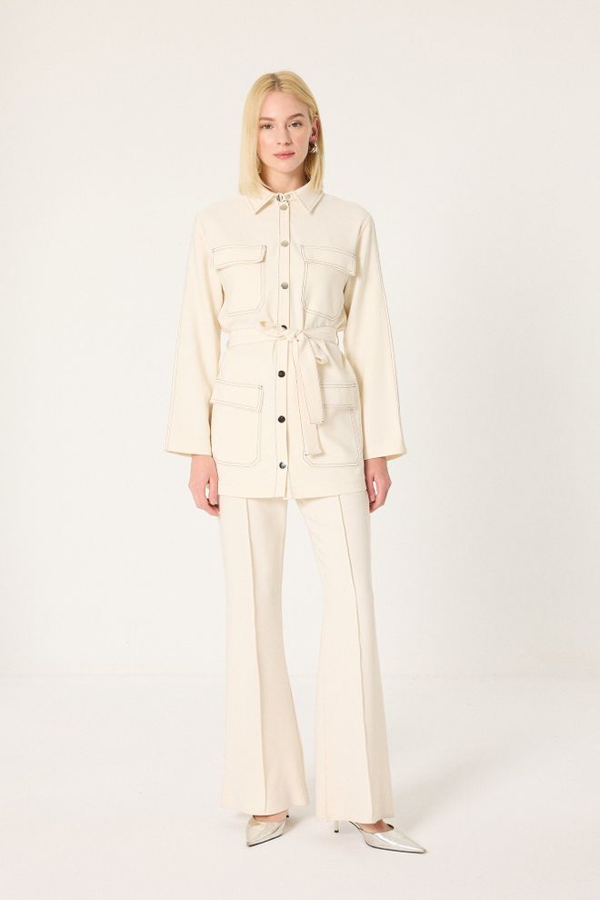 Touche Prive Giacca Elegante Beige Sopracamicia Abbigliamento all'ingrosso Casuale