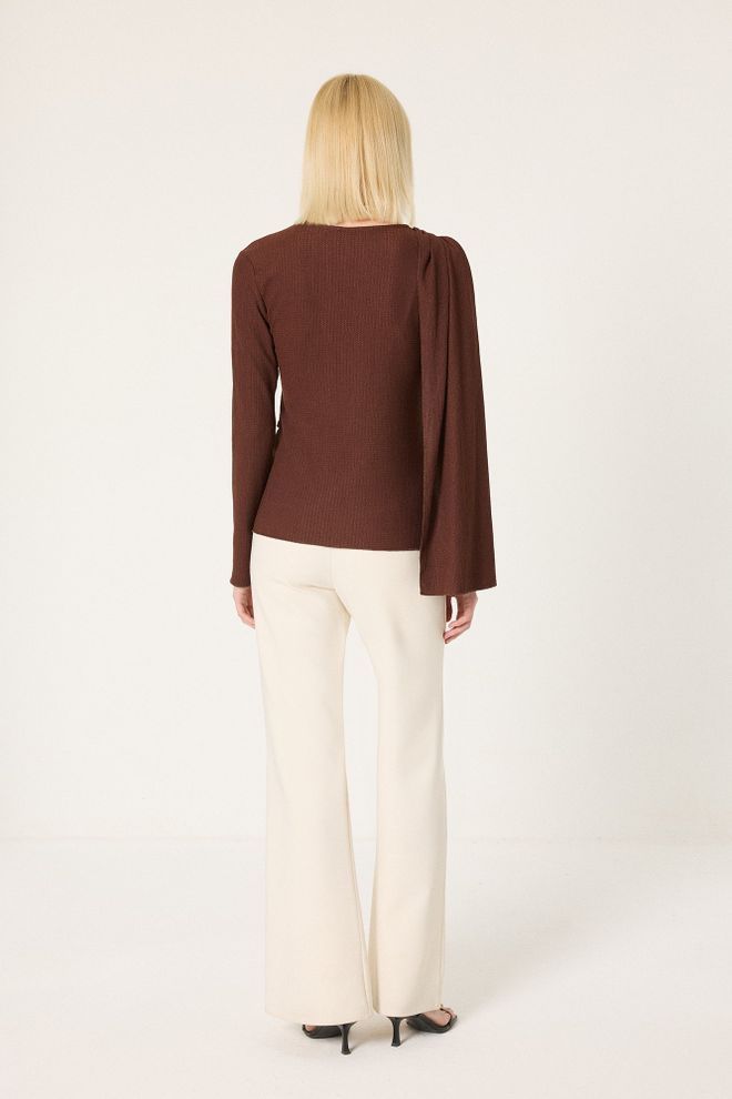 Touche Prive Elegant Brown Blouse For Work And Evening Wholesale Clothing Work