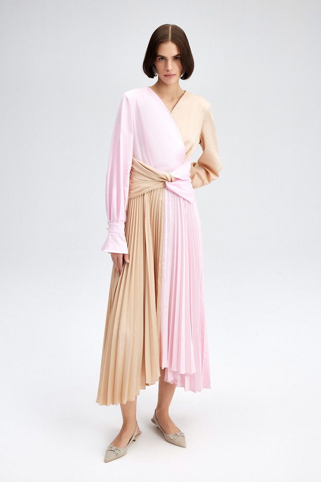 Touche Prive Elegante Vestido Rosa Envolvente Con Escote En V Y Mangas Largas Ropa al por mayor Modesto