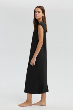 A wholesale clothing model wears tou12688-sleeveless-dress-lining-black, Turkish wholesale Dress of Touche Prive