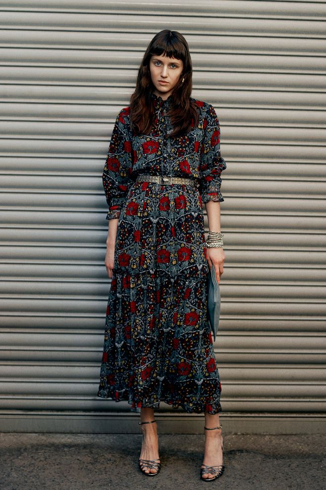 Ilia Vestido De Chifón Con Estampado Floral Negro Ropa al por mayor Modesto