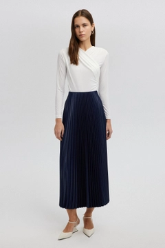 Veleprodajni model oblačil nosi tou12818-pleated-skirt-blue, turška veleprodaja Krilo od Touche Prive