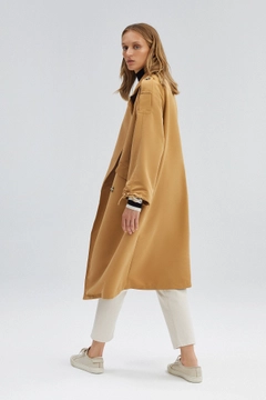 A wholesale clothing model wears 33915 - Double Breasted Trenchcoat With Armlaced, Turkish wholesale Trenchcoat of Touche Prive