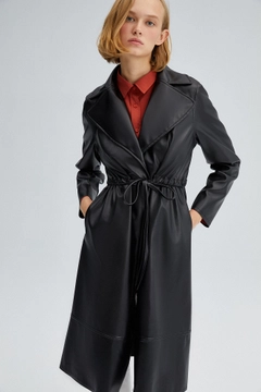 A wholesale clothing model wears 34016 - Laced Faux Leather Trenchcoat, Turkish wholesale Trenchcoat of Touche Prive