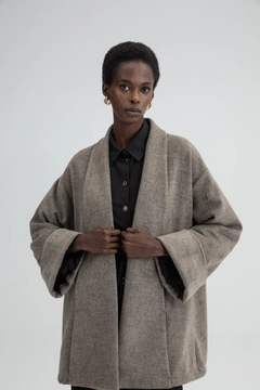 Модел на дрехи на едро носи 34504 - Shawl Collar Fleece Coat, турски едро Палто на Touche Prive