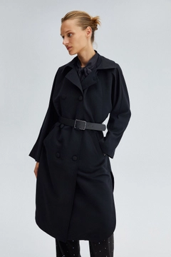 A wholesale clothing model wears 34690 - Double Breasted Trenchcoat With Belt, Turkish wholesale Trenchcoat of Touche Prive