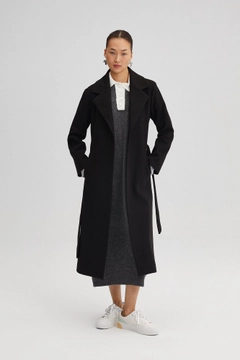 A wholesale clothing model wears 34702 - Belted Double Breasted Coat, Turkish wholesale Coat of Touche Prive
