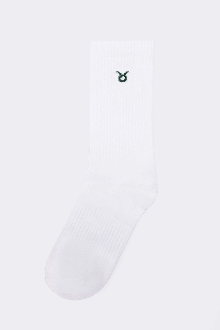 A wholesale clothing model wears tou11747-embroidered-socks-white-&-green, Turkish wholesale Socks of Touche Prive
