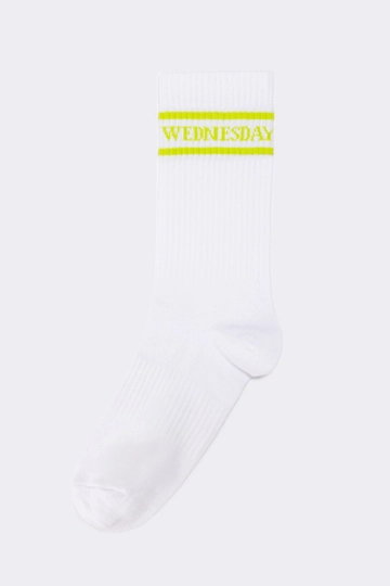 A wholesale clothing model wears  Embroidered Socks - White & Green
, Turkish wholesale  of Touche Prive
