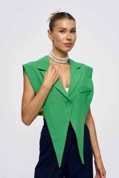 A wholesale clothing model wears tbu11905-linen-blend-design-dark-women's-vest-green, Turkish wholesale Vest of Tuba Butik