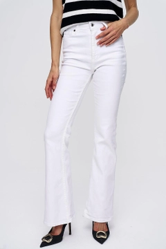 A wholesale clothing model wears TBU10021 - Jeans - White, Turkish wholesale Jeans of Tuba Butik