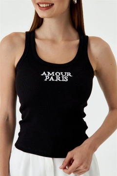 Un mannequin de vêtements en gros porte TBU10883 - Women's Ribbed Basic Embroidered Athlete - Black, Maillot De Corps en gros de Tuba Butik en provenance de Turquie