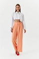 Ένα μοντέλο χονδρικής πώλησης ρούχων φοράει tbu11253-velcro-detailed-palazzo-puppy-women's-trousers-pink, τούρκικο  χονδρικής πώλησης από 