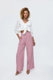Veleprodajni model oblačil nosi tbu11768-women's-wide-leg-flowy-trousers-dried-rose, turška veleprodaja  od 