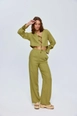 Ένα μοντέλο χονδρικής πώλησης ρούχων φοράει tbu12689-bohemian-women's-suit-green, τούρκικο  χονδρικής πώλησης από 