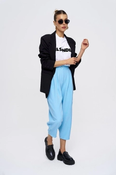 A wholesale clothing model wears tbu11894-pleated-shalwar-women's-trousers-blue, Turkish wholesale Pants of Tuba Butik