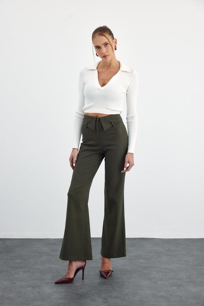 Tuba Juosmens Detalios Moteriškos Kelnės – Chaki Didmeninė prekyba drabužiais Išleistuvės