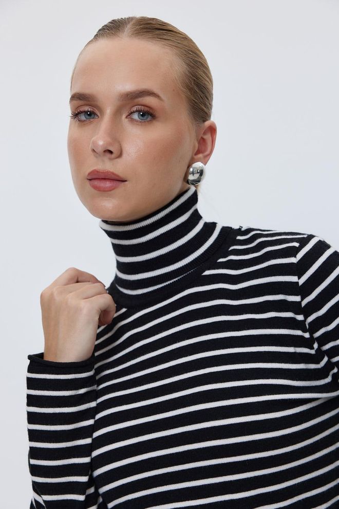 Tuba Pull Femme Col Roulé Rayé Maille Noir Vêtements en gros Décontracté