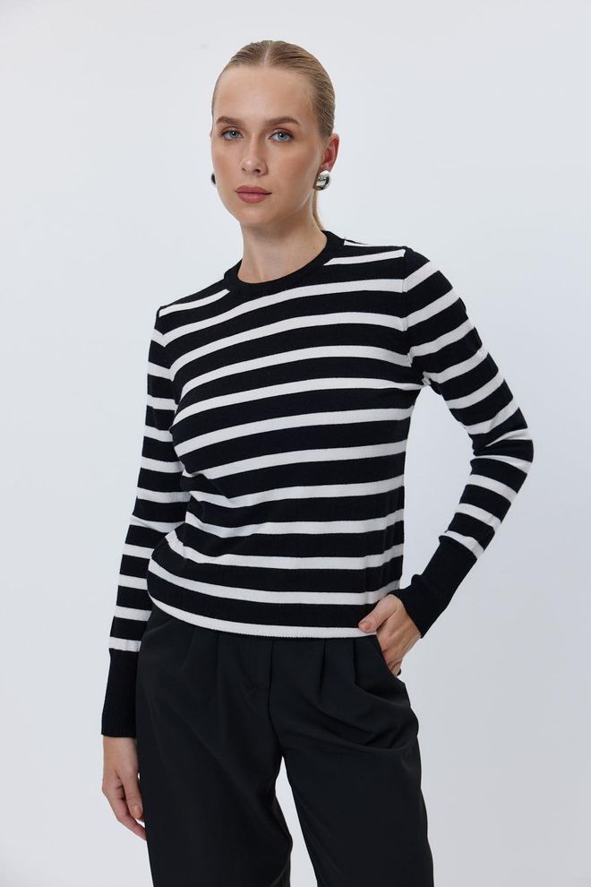 Tuba Pull Femme Col Rond Rayé Maille Noir Vêtements en gros Décontracté