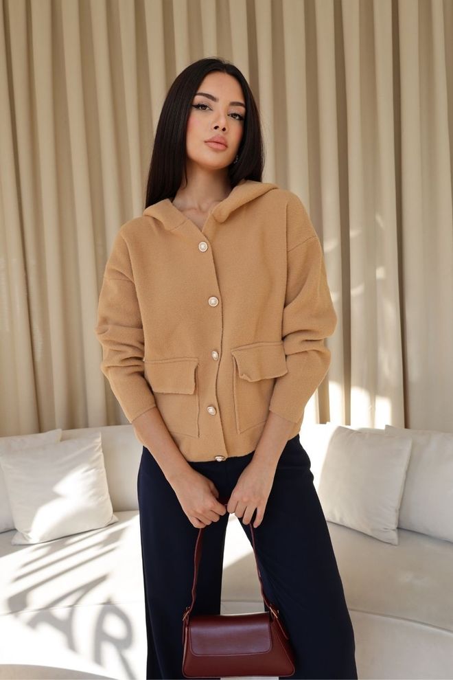 Tuba Cardigan Da Donna In Maglia Con Bottoni E Perle Con Cappuccio Cammello Abbigliamento all'ingrosso Casuale