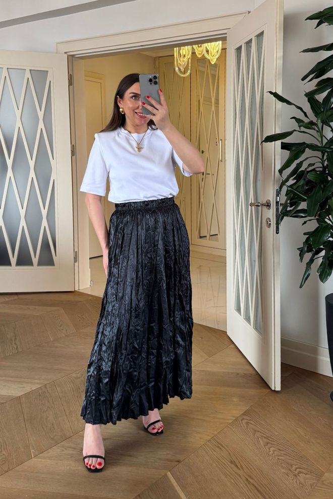 Tuba Pleated Satin Long Skirt Black Wholesale Clothing Elegant