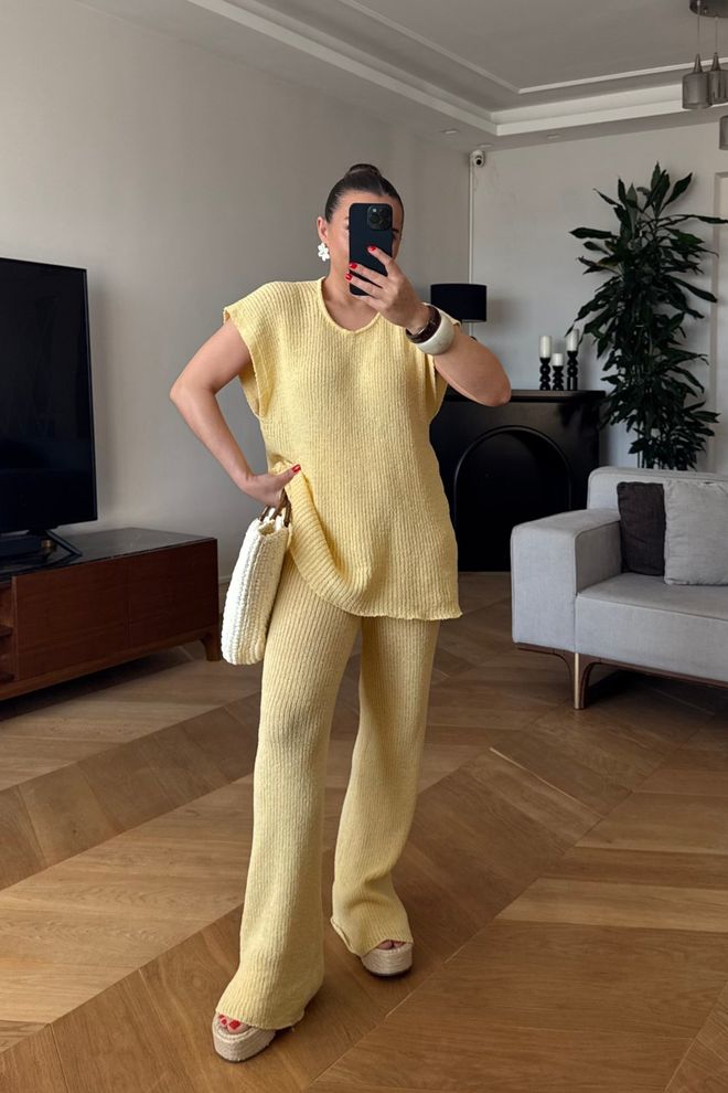 Tuba Blusa De Malha Calça Terno Feminino Amarelo Roupas por atacado Casual