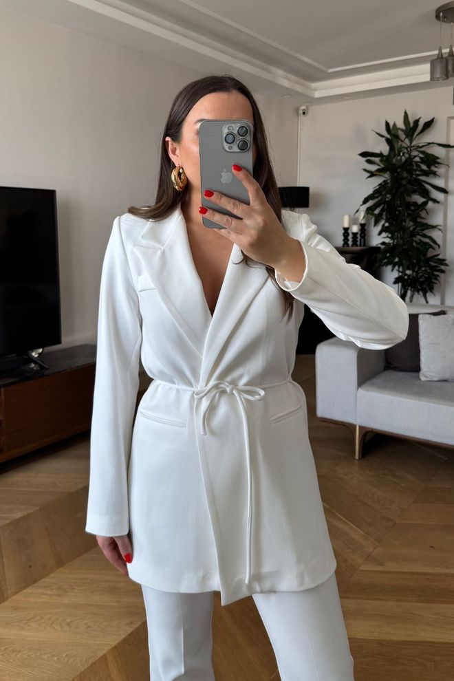 Tuba Blazer Feminino Tie Up Detailed Blazer Branco Roupas por atacado Elegante