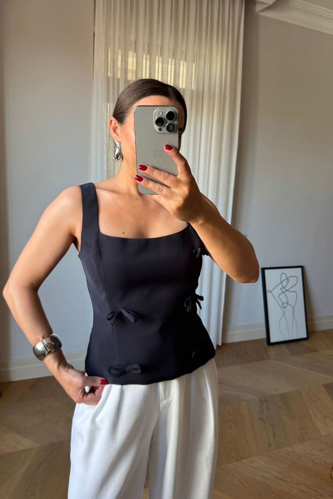 Tuba Elegante Zwarte Mouwloze Blouse Met Vierkante Hals Groothandel Kleding Casual