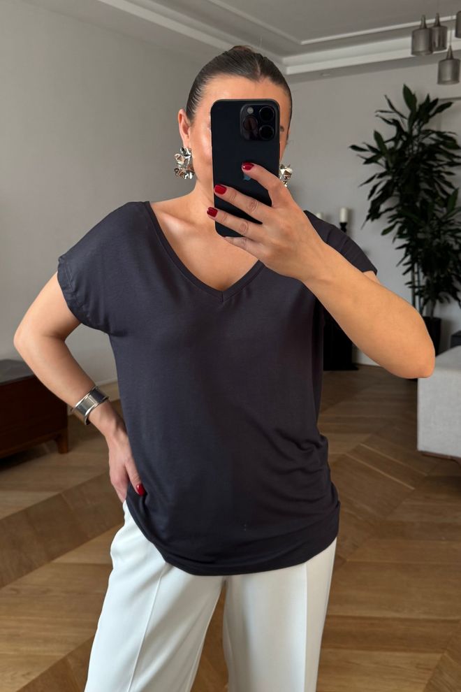 Tuba Maglietta Nera Casual Elegante Con Scollo A V Abbigliamento all'ingrosso Casuale