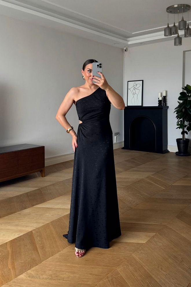 Tuba Elegantes Schwarzes Etuikleid Mit Ein Schulter Ausschnitt Großhandelskleidung Arbeit
