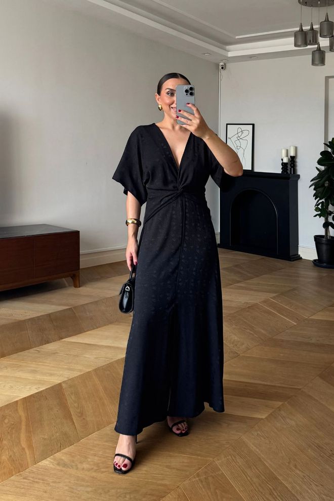 Tuba Elegant Black Wrap Dress With Plunging Neck Wholesale Clothing Spring