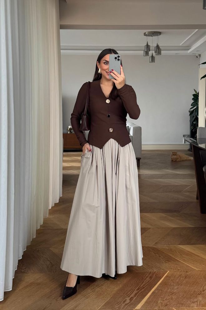 Tuba Elegant Brown Shirt With V Neck And Buttoned Closure Wholesale Clothing Modest