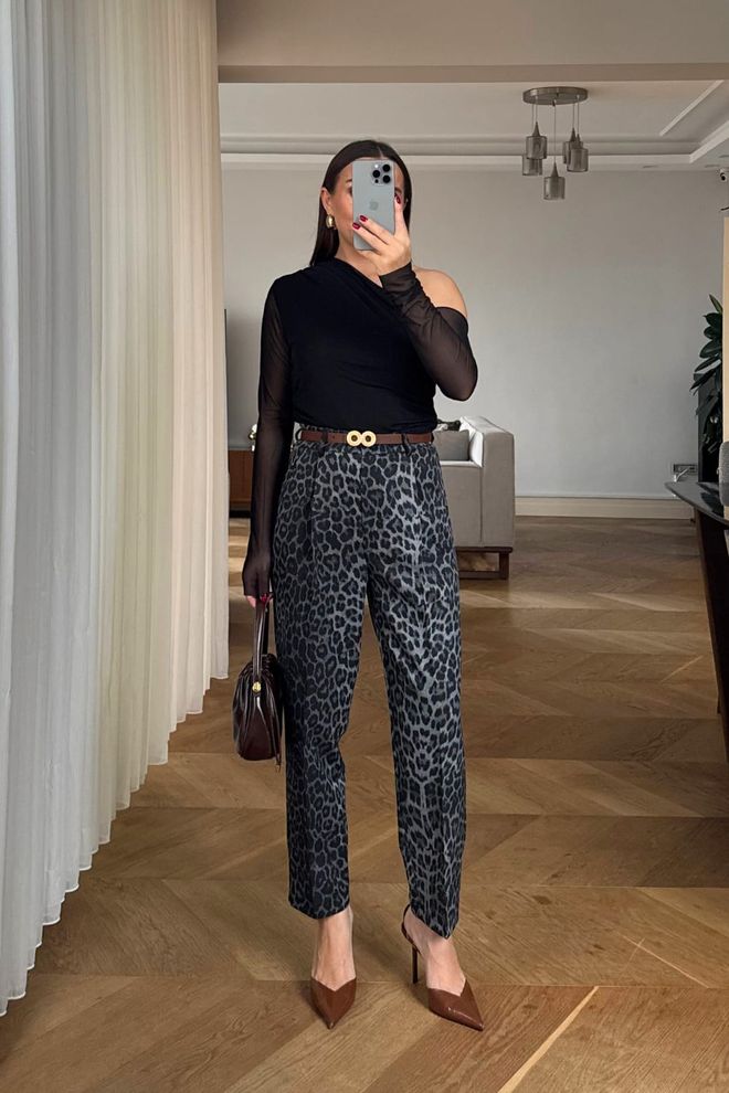 Tuba Black Tapered Animal Print Pants Wholesale Clothing Casual