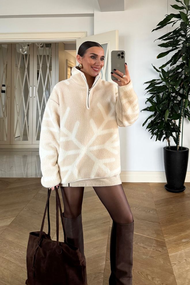 Tuba Bej Sweatshirt Bol Kesim Ve Balıkçı Yaka İle Toptan Giyim Gündelik