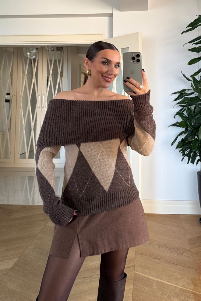 Tuba Cardigan Maro Elegant În Carouri Cu Decolteu Fără Umeri Îmbrăcăminte cu ridicata Zi de naștere