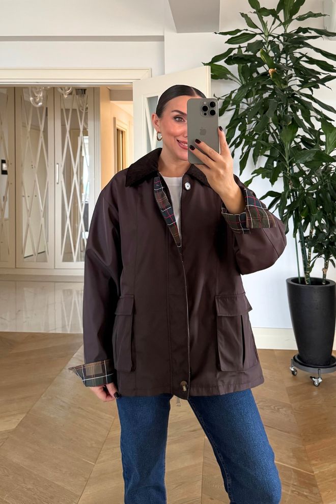 Tuba Cappotto Car Marrone Vestibilità Oversize Con Colletto A Punta Abbigliamento all'ingrosso Casuale