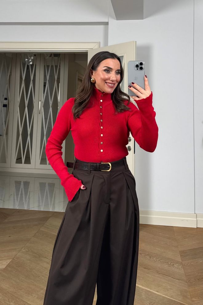 Tuba Kırmızı Hırka Dar Kalıp Polo Yaka Uzun Kol Toptan Giyim Gündelik