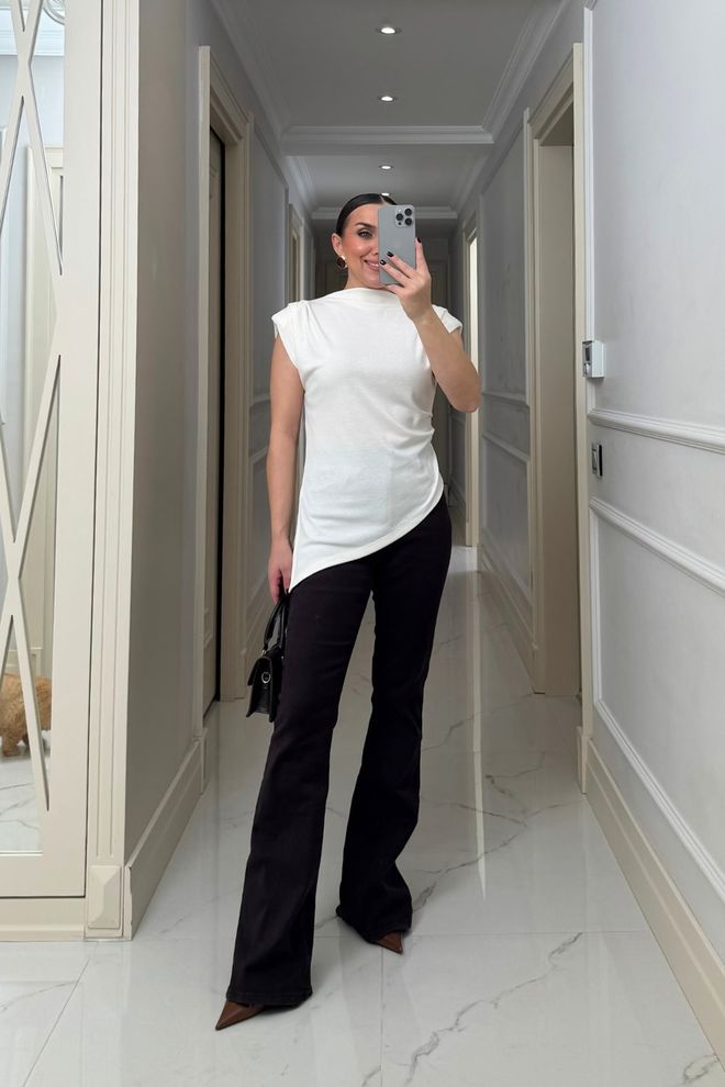 Tuba White Casual Elegant Shirt With Cap Sleeves Wholesale Clothing 1