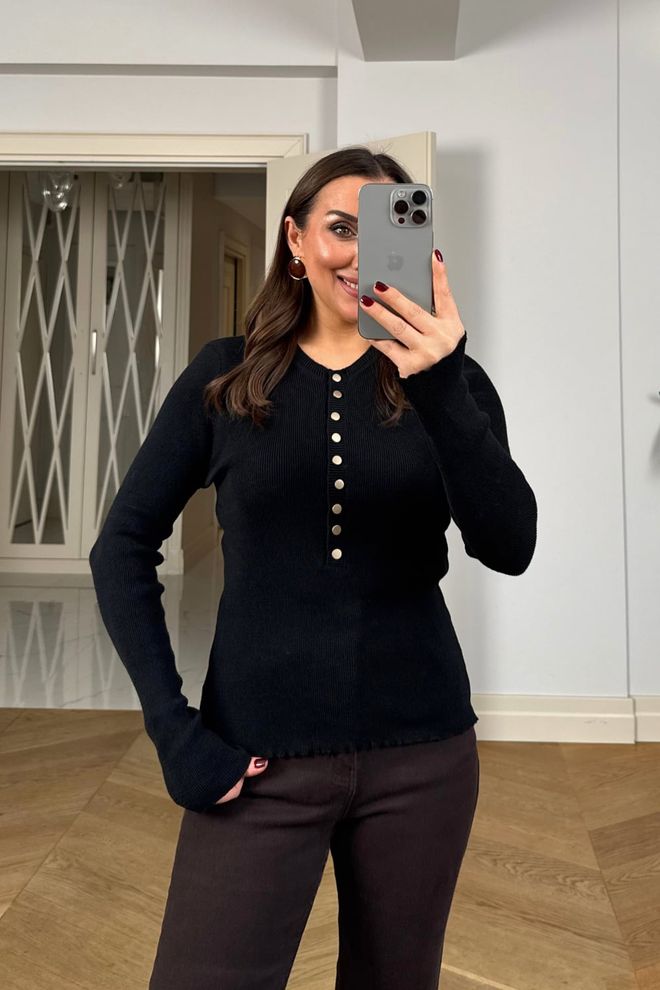 Tuba Black Sweater Slim Fit Casual Elegant Preppy Wholesale Clothing 1