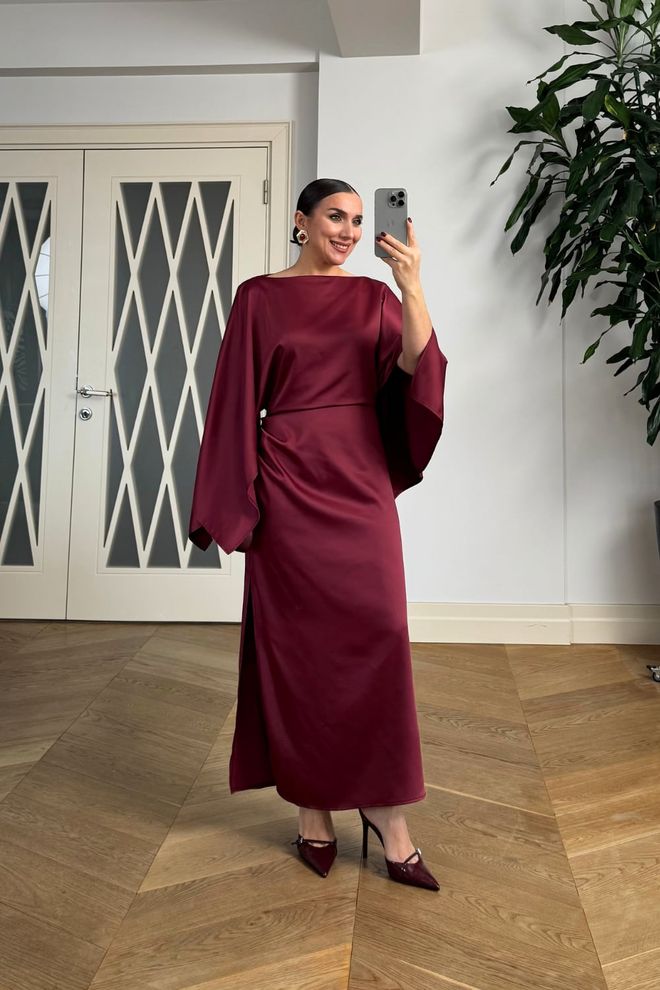 Tuba Elegantné Bordové Šaty Sheath S Extra Dlhými Rukávmi Veľkoobchod s oblečením Jeseň