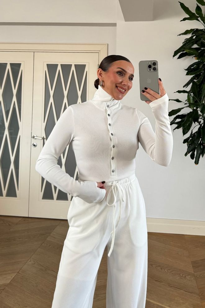 Tuba White Cardigan Slim Fit Notched Neck Long Sleeve Wholesale Clothing Lounge