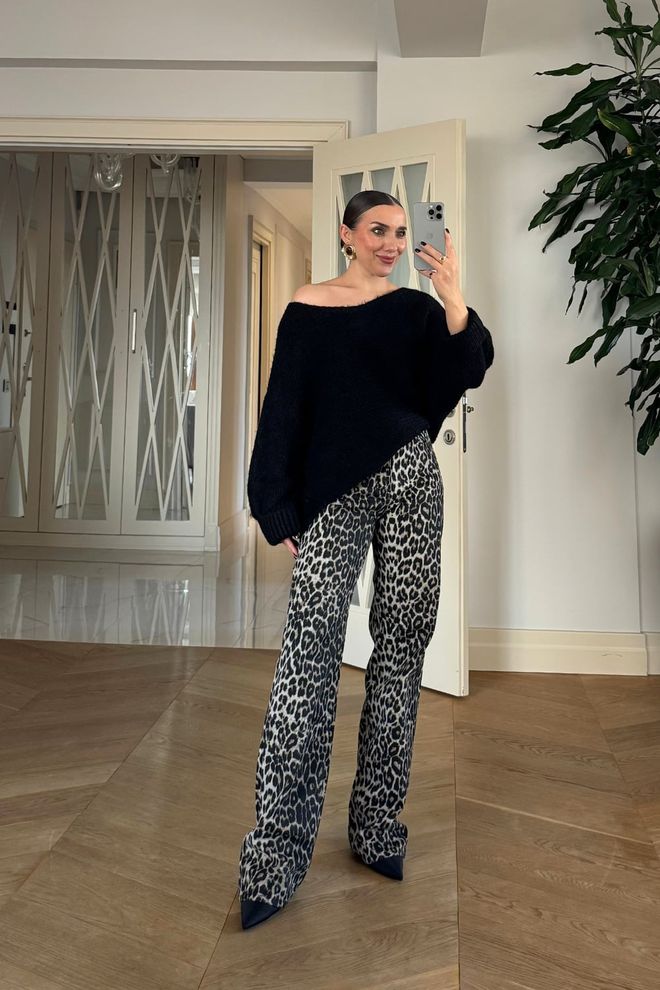 Tuba Siyah Günlük Zarif Bol Kesim Hırka Toptan Giyim Gündelik